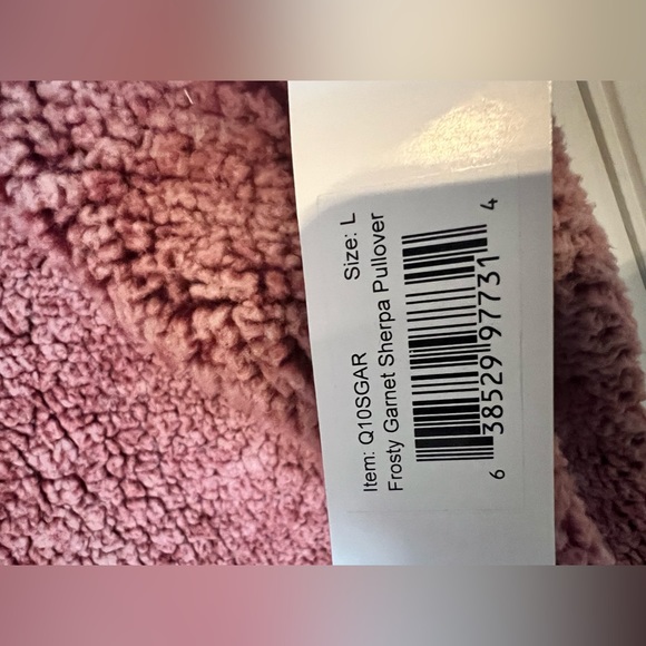 Boxercraft Frosty Garnet Sherpa Pullover women’s size L. - Picture 7 of 8